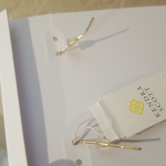 Kendra Scott Faceted Earrings 14K Rose Gold plated over brass . Pretty Dichroic - Picture 9 of 9